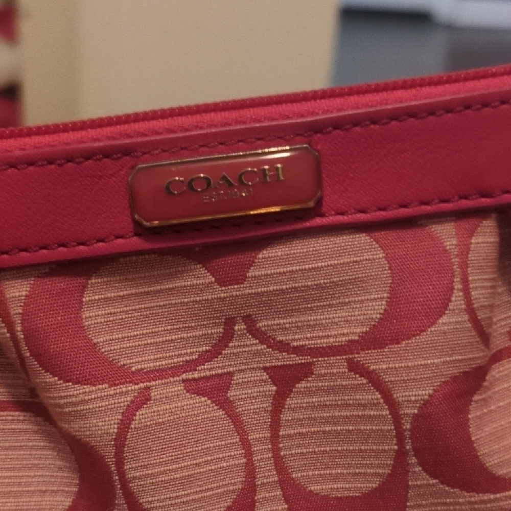 Coach Pink Signature Women's Bag